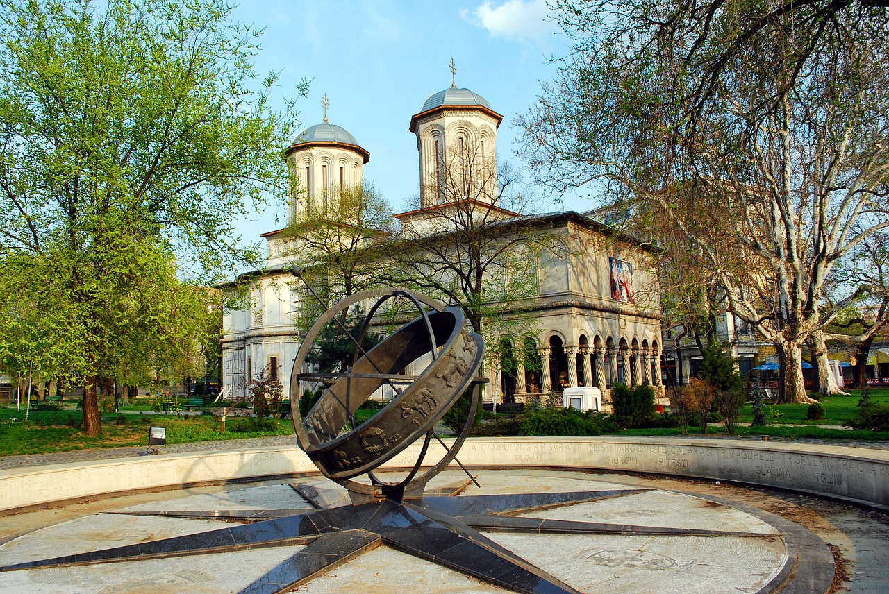 Travel Guide: 5 Cogent Reasons to Visit Bucharest