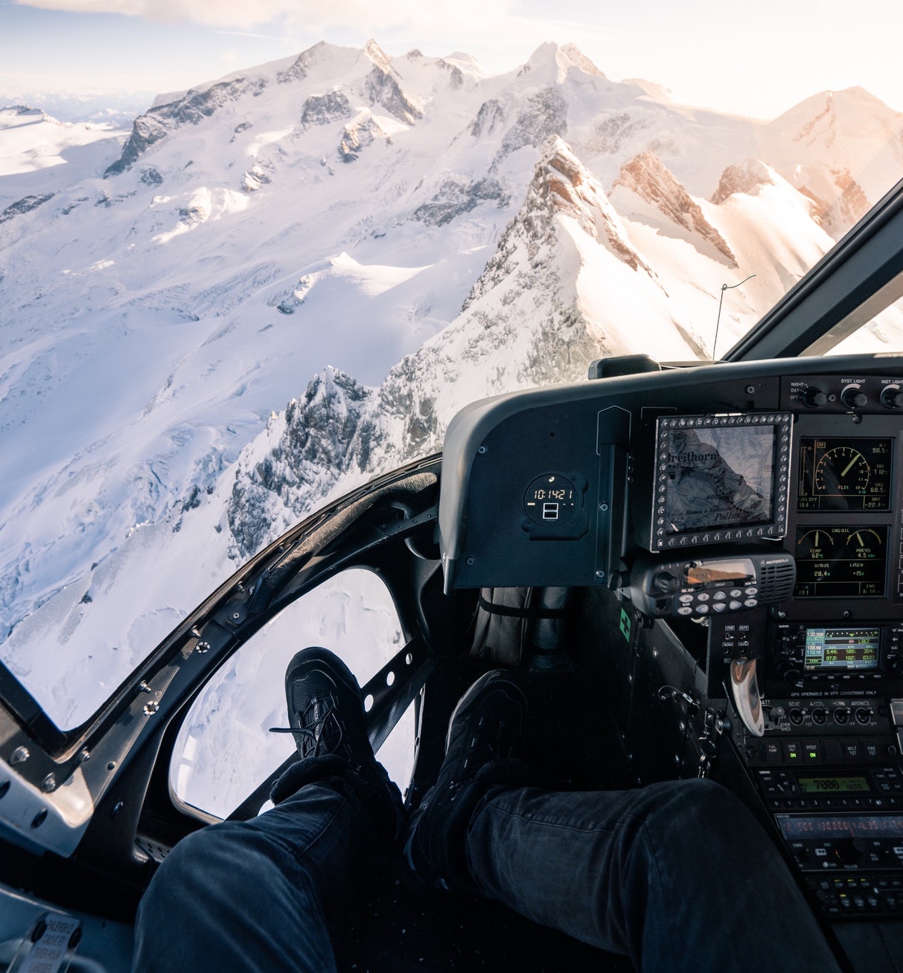 10 Considerations Before You Take a Helicopter Tour