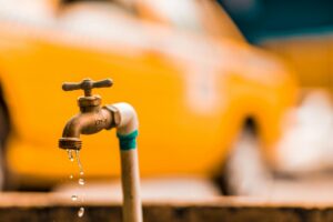 How to Drain the Plumbing System In Your Home